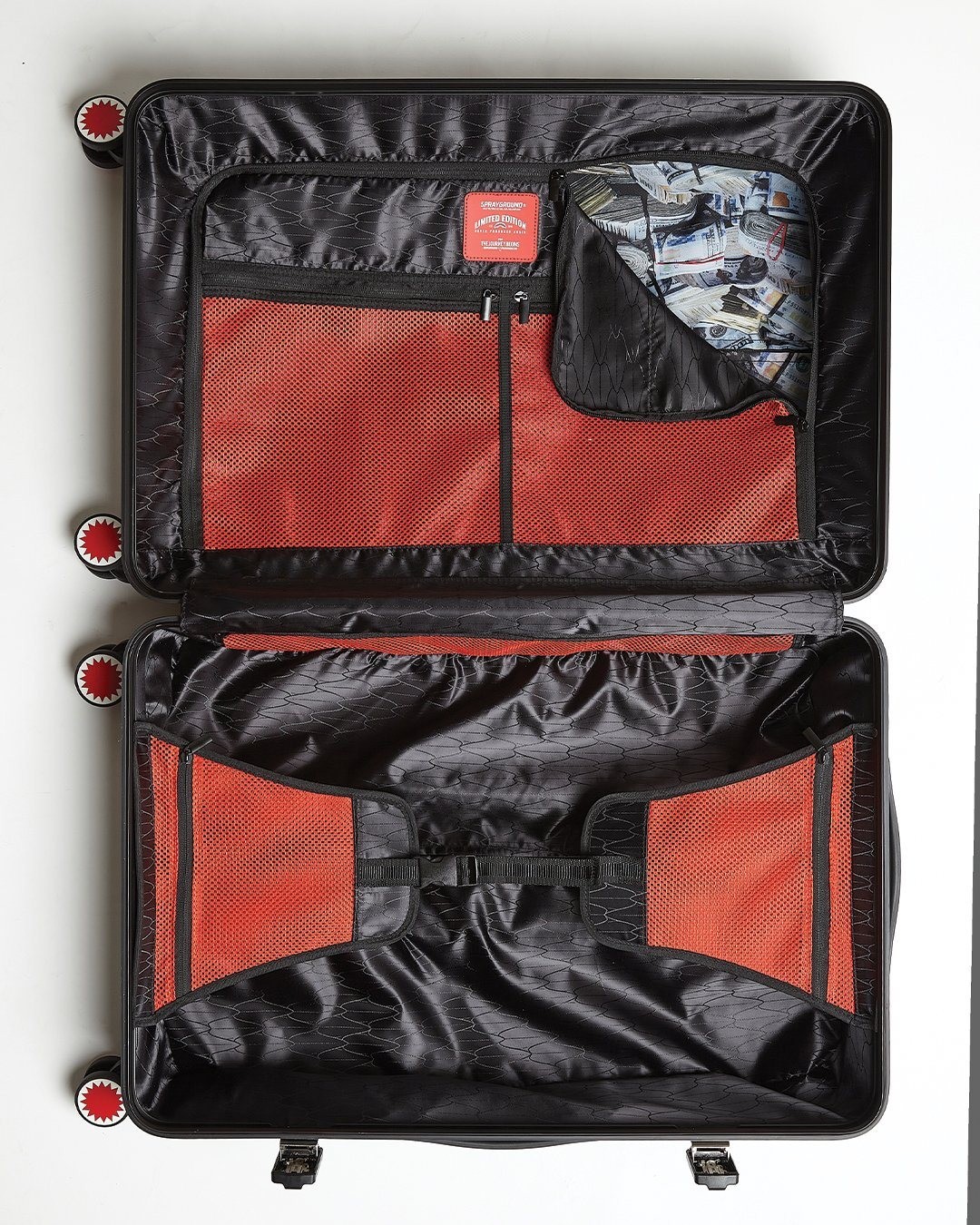 Discount | Sharkitecture (Black) 29.5” Full-Size Luggage Sprayground Sale - Discount | Sharkitecture (Black) 29.5” Full-Size Luggage Sprayground Sale-01-9